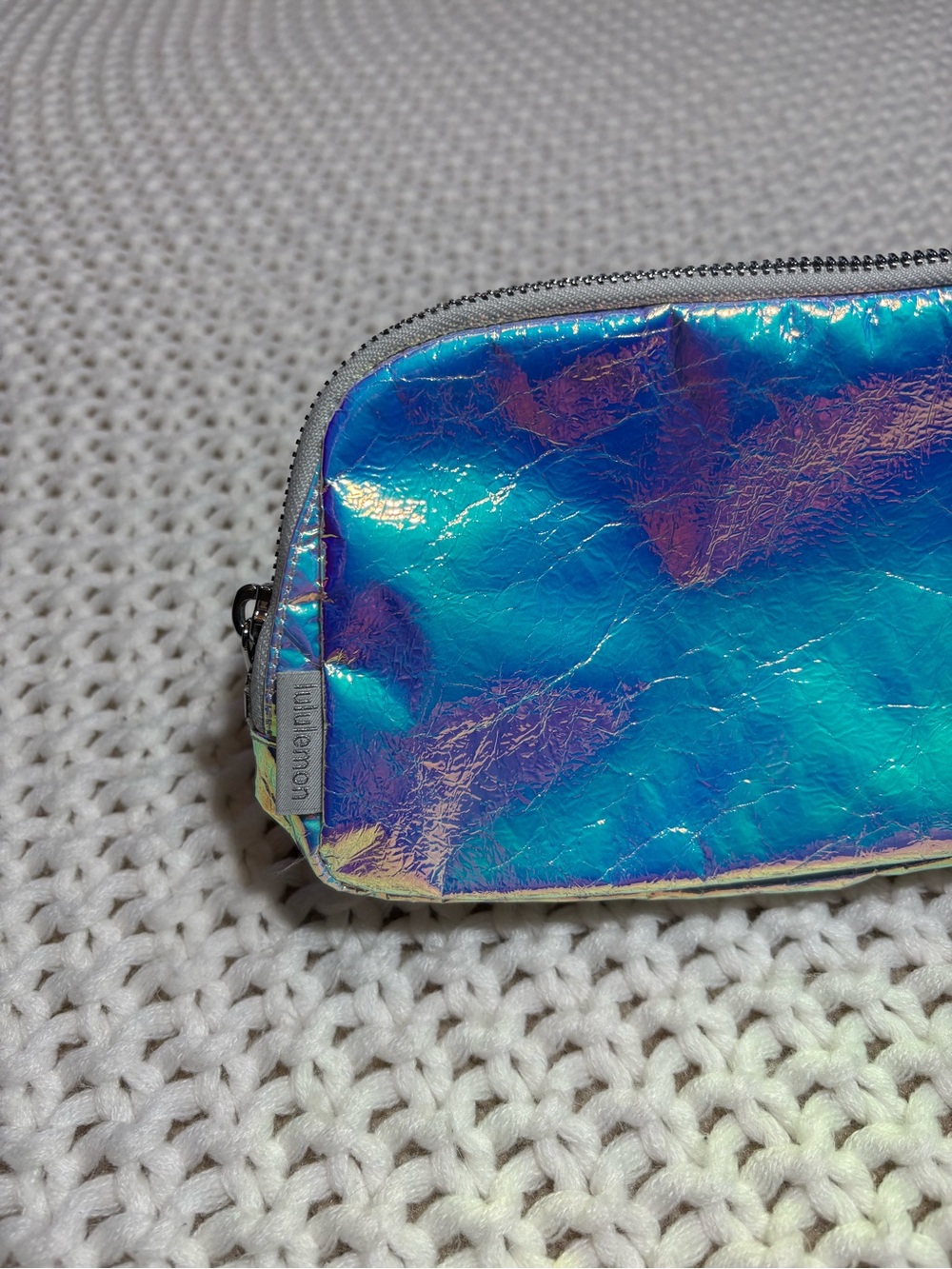 RARE! lululemon iridescent everywhere belt bag 1L - Picture 3 of 12